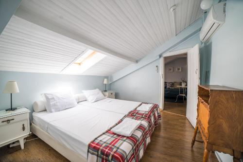 Goodmorning Solo Traveller Hostel - image 9