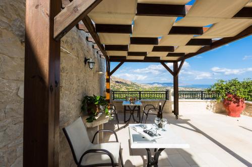  Enastron in Argyroupoli