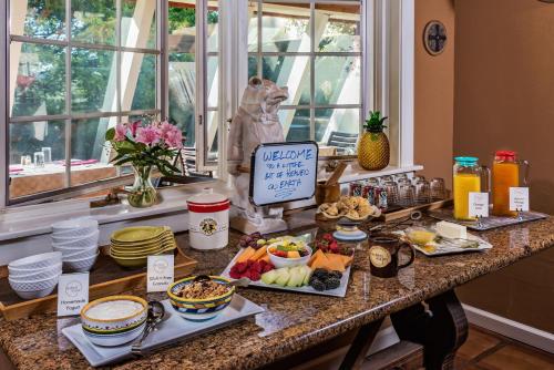 Храна и напитки, Eden Vale Inn in Jayhawk