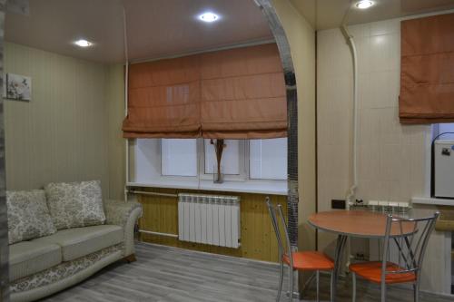 Apartment Chkalovskiy mkr. - main image