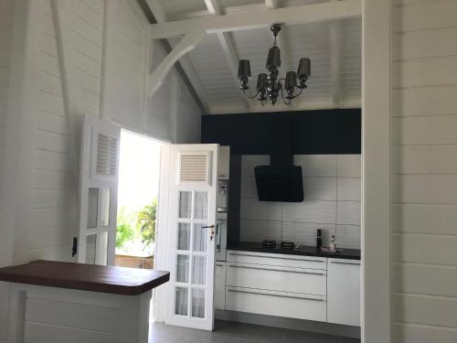 keittiö, Villa Bwa Kannel in La Trinite