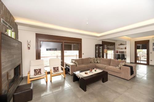  Beautiful modern house with Meteora view in Kalambaka