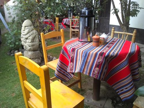 Фото отеля Hostal Casa del Montanista