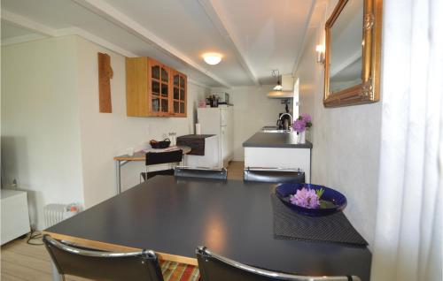 Cocina, Awesome Home In Silkeborg With 2 Bedrooms And Wifi in Silkeborg