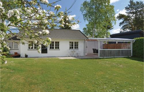 Lovely Home In Silkeborg With Kitchen