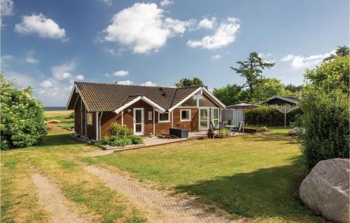 Amazing Home In Kalundborg With Kitchen