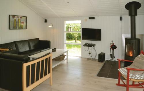 Amazing home in Esbjerg V with 3 Bedrooms, WiFi and Sauna in Hjerting