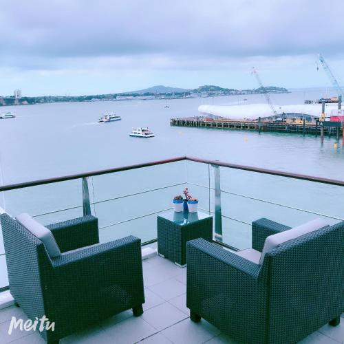 All New Lux Panoramic Sea-view Penthouse on Princes Wharf! The Heart of Auckland CBD! Free Parking!, Окленд (фото 7)