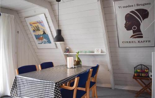  Two-Bedroom Holiday Home In Knebel in Knebel