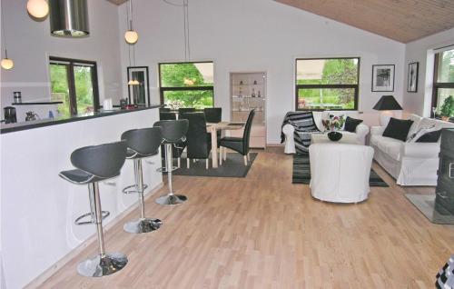  Schönes Haus Mit 3 Schlafzimmern In Jægerspris in Hornsved