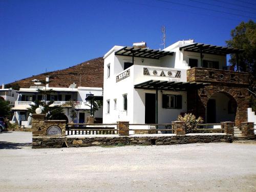  Porto Apergis, Agios Ioannis bei Monastíria