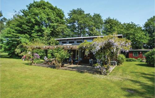 Four-Bedroom Holiday Home In Stege