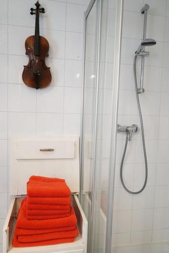 Two-Bedroom Apartment image 4