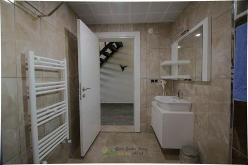 Green Garden House Hotel in Burdur