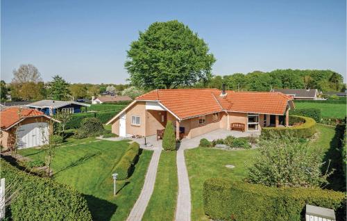  Stunning Home In Hejls With 4 Bedrooms, Sauna And Wifi, Pension in Hejls