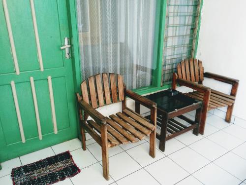 Hotel Gunung Slamet - Tap to explore photos