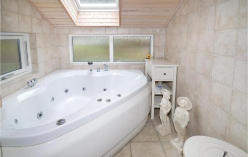 Bathroom, Three-Bedroom Holiday Home In Lundby in Lundby