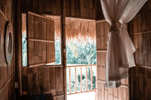 BALI BAMBOO JUNGLE HUTS AND HOSTEL