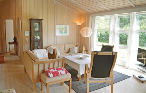  Stunning Home In Vejby With Wifi in Vejby