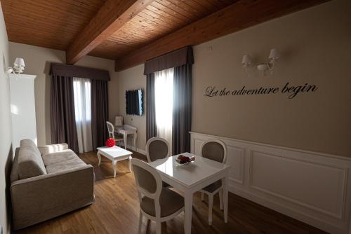 Suites & Apartments Liola'