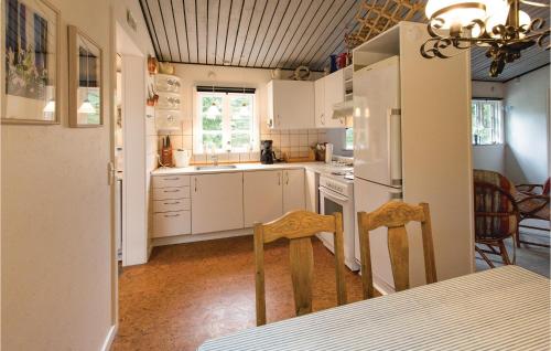 Beautiful Home In Hjby With Kitchen