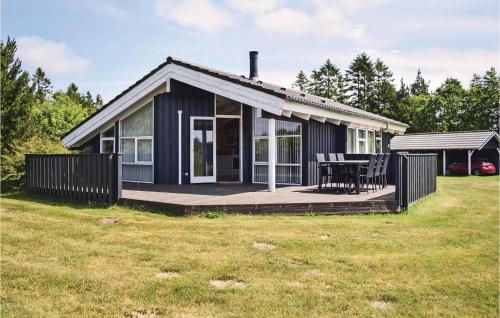  3 Bedroom Gorgeous Home In Ejstrupholm in Krejbjerg