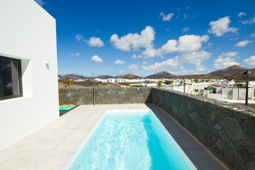 Casa Carann - Villa with amazing views in Uga - heated pool