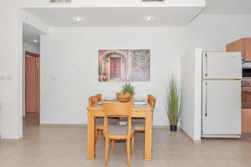 Family-Friendly Apartment in Zichron Yaakov