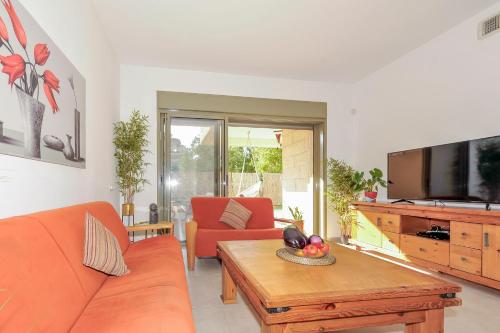 Family-Friendly Apartment in Zichron Yaakov