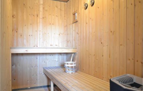 ห้องน้ำ, Holiday Home Julianevej Hvide Sande X in เบียร์โกร์ด