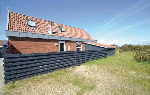 Cozy Home In Hvide Sande With Wifi