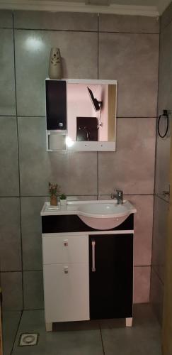 화장실, Habitacion Privada centrica en iguazu argentina in 푸에르토 이과수