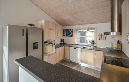 Kitchen, Holiday Home Jtagholmsvej Rømø Xi Denmk in Romo Kirkeby
