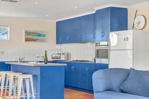 Zephyr Shores - Port Willunga - C21 SouthCoast Holidays