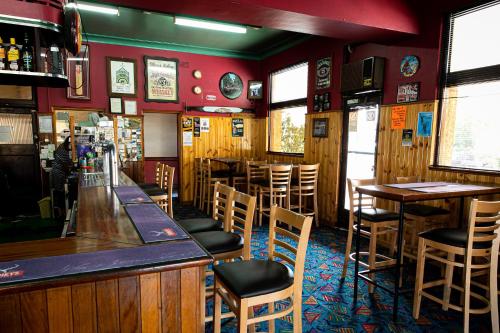 Pub/Lounge, Bank Hotel Dungog in Dungog