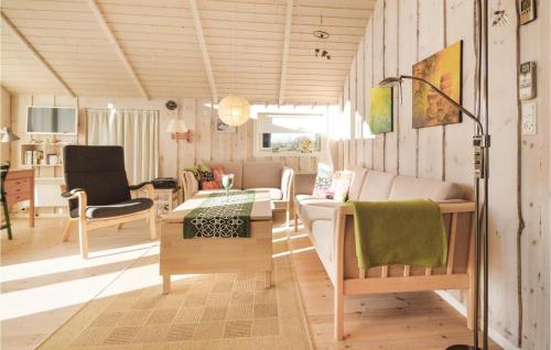Two-Bedroom Holiday Home In Hovborg in Hovborg