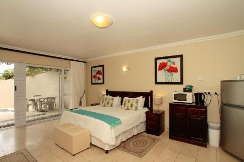 Suite image 10