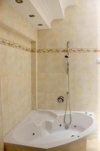 Kupaonica, Rachel imenu Duplex Apartment Amazing sea view in Ashdod