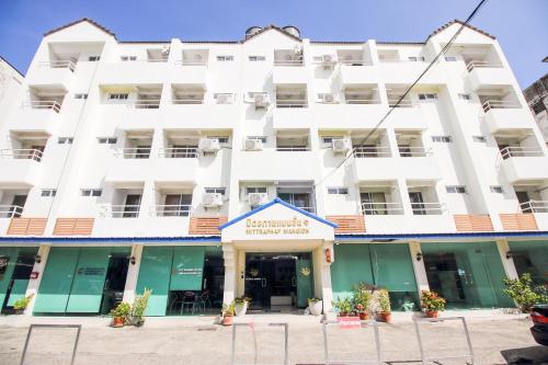 SLT Apartment Bangkok, Bangkok