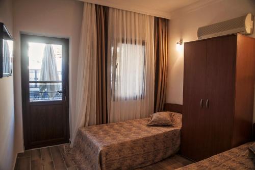 Hotel STONE in Alemdar