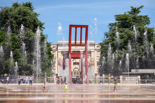 レ ネーションズ ホテル