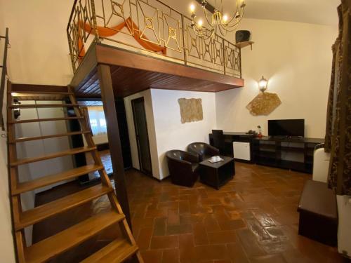 Hotel Hanul Fullton - image 2