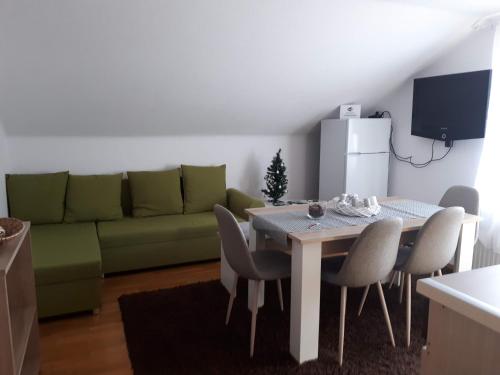 Mistel Apartman