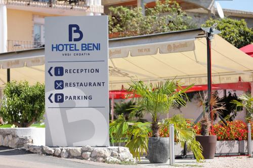 Hotel in Vrsi