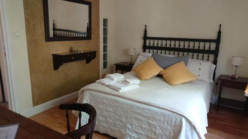 Excelente departamento con balcón a la calle sobre avenida, Buenos Aires (fotografie 10)