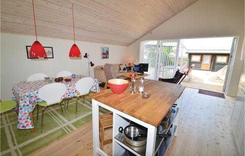  Holiday Home Pælen I in Stege