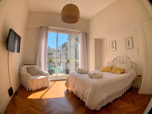 GRAN DEPARTAMENTO! Cerca de San Telmo y Obelisco, Buenos Aires (fotografie 6)
