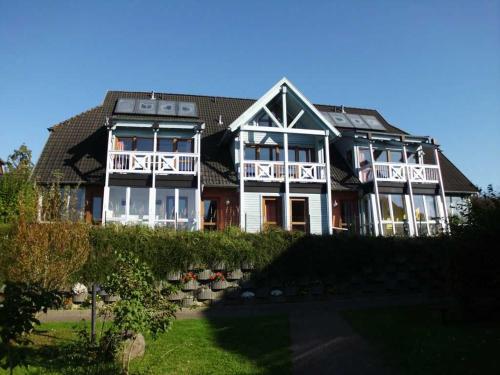 Ferienwohnung Neuensiener See mit Seeblick und Terrasse