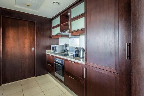 Frank Porter - The Residences - image 7