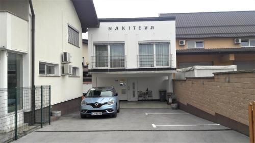 Family Apartment NAKITEYA